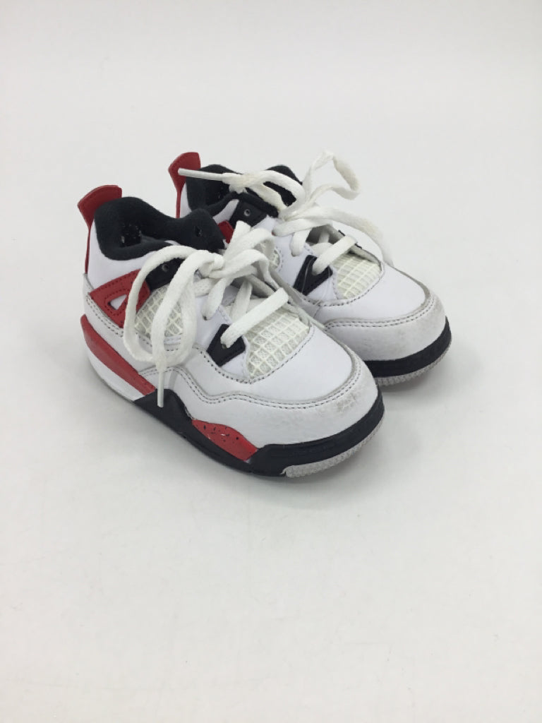 Air Jordan Child Size 7 Toddler White Sneakers
