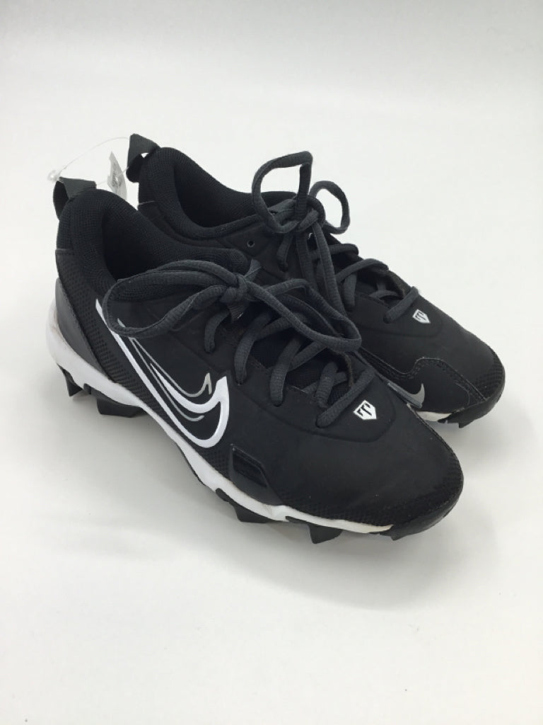 Nike Child Size 2 Youth Black Sport/Dance Shoes