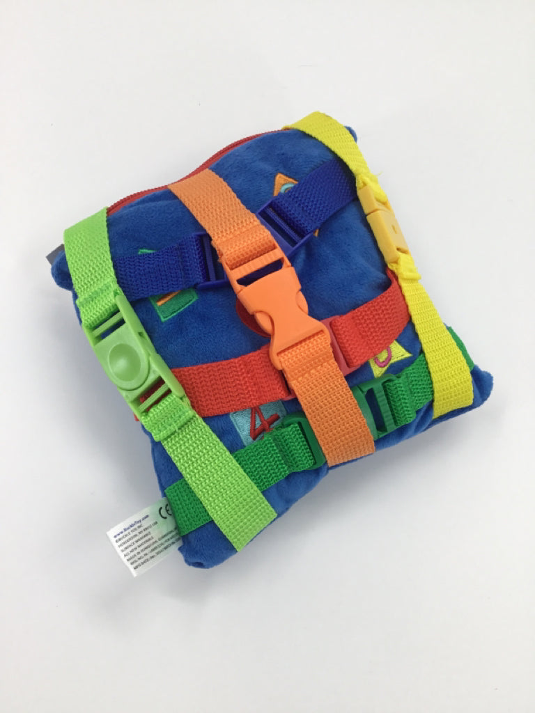 Buckle Toys Boomer Square