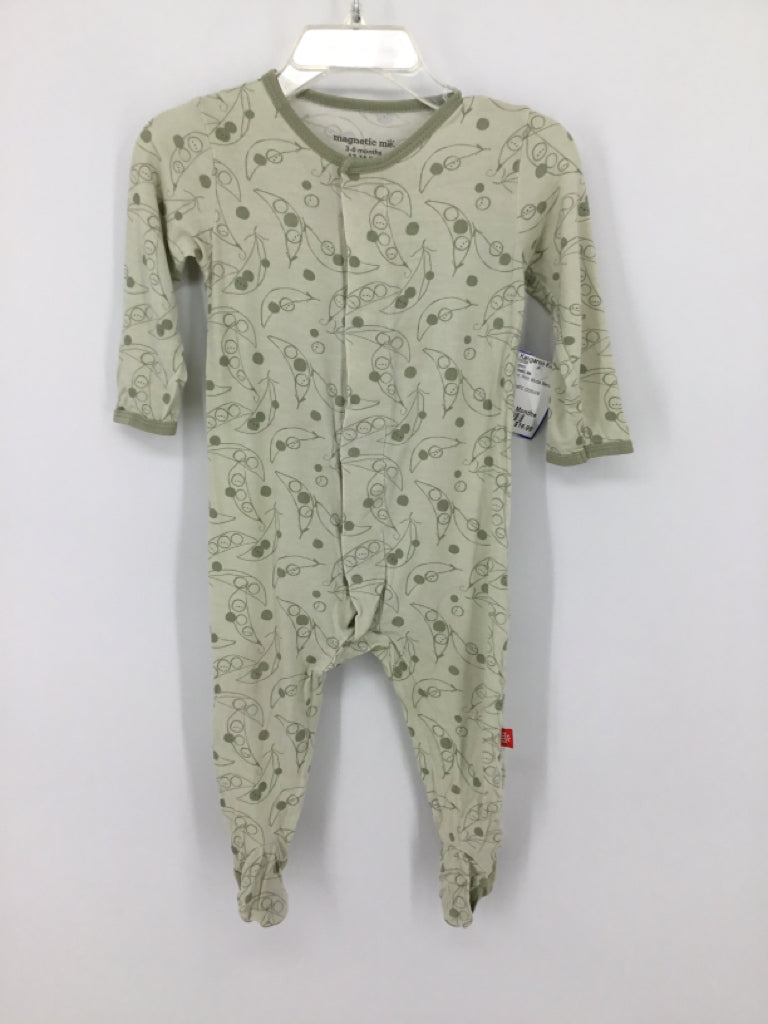 Magnetic Me Child Size 3-9 Months Green Sleepers
