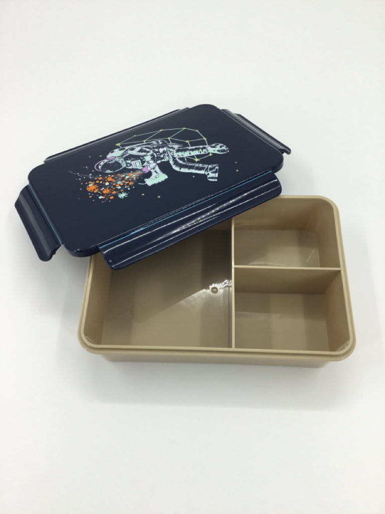Cat & Jack Plastic Space Lunch Box
