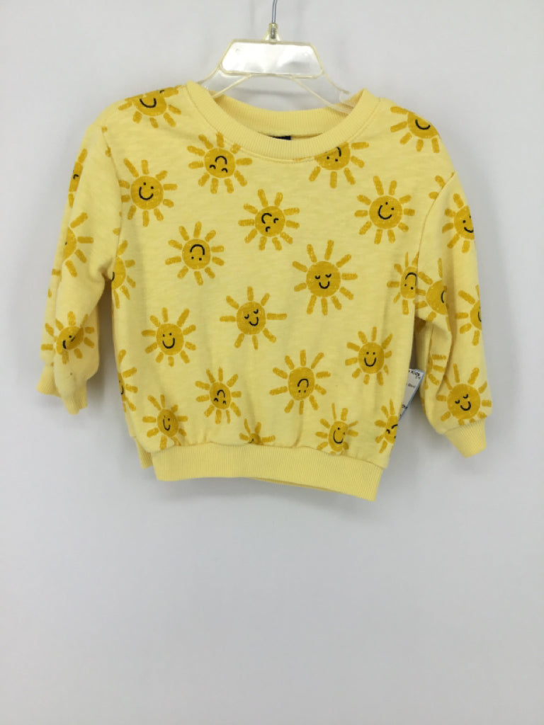 Old Navy Child Size 12-18 Months Yellow Sweatshirt - girls