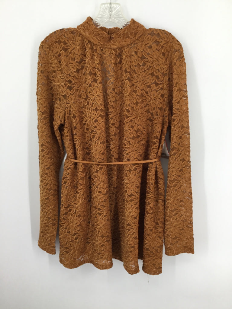 Jessica Simpson Size M Poly Blend Top