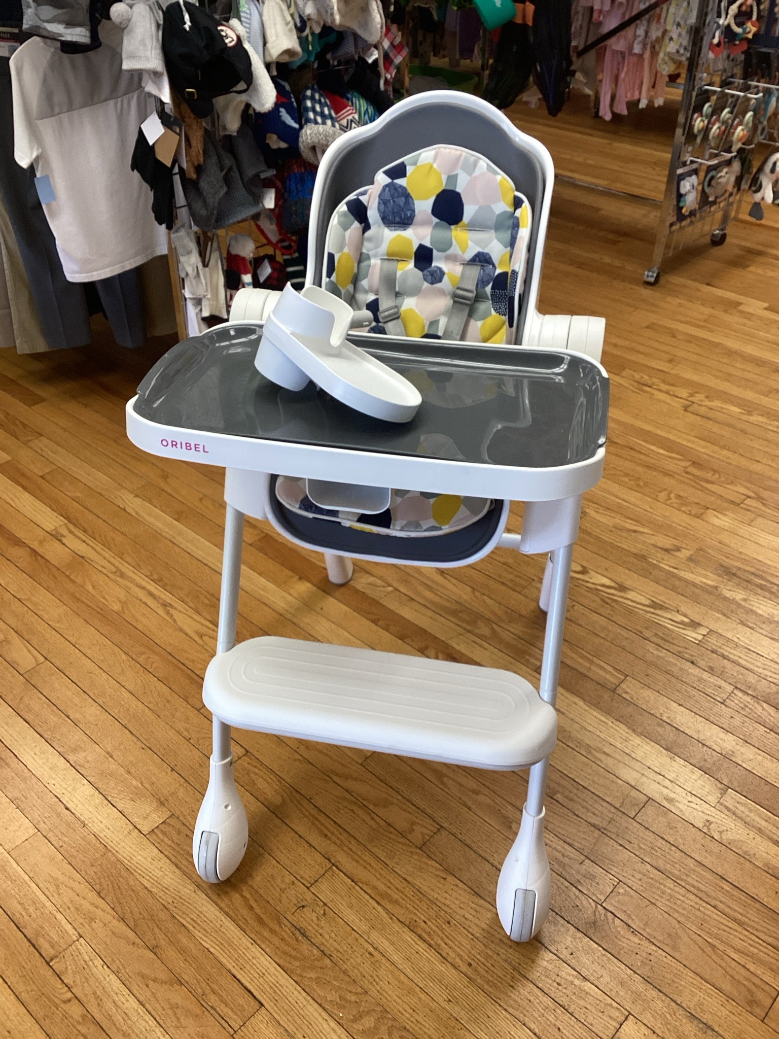 Oribel Cocoon High Chair with High Chair Seat Liner and Food and Cup Holder