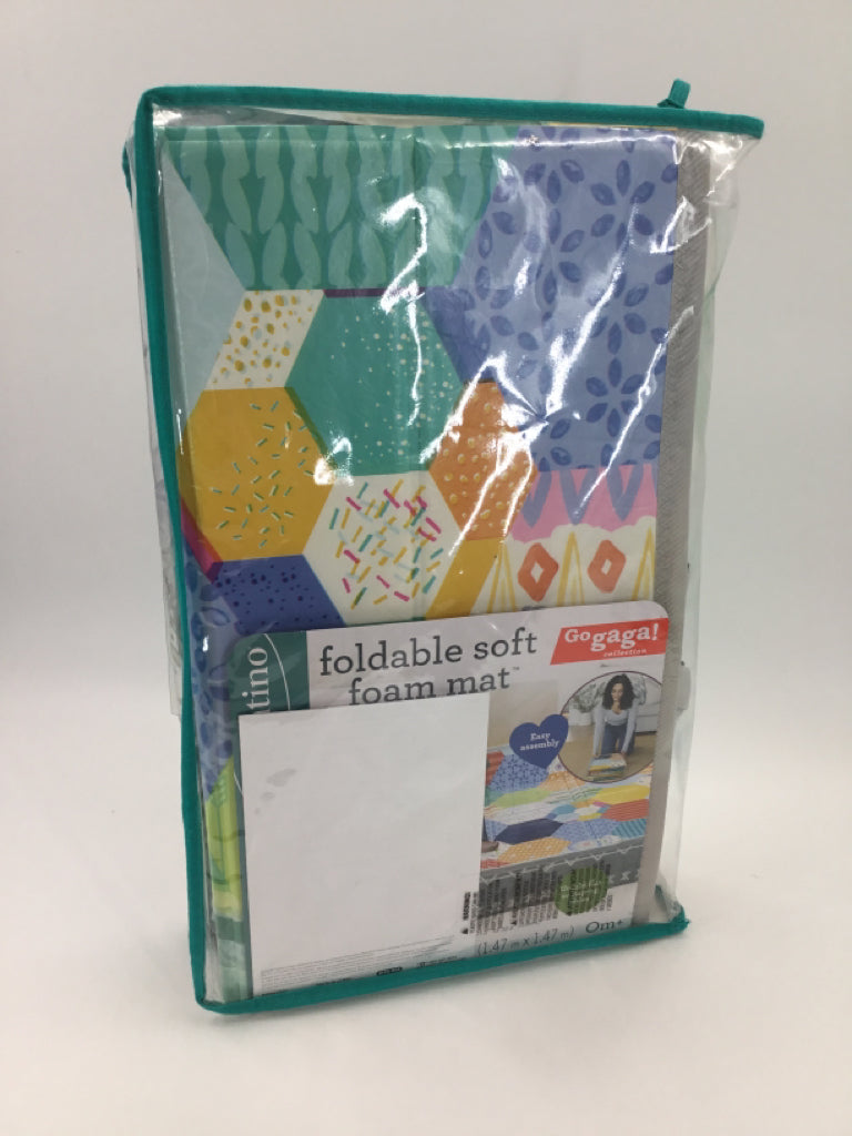 infantino Foldable Soft Foam Play Mat
