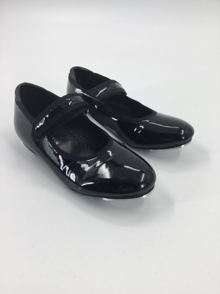 Danskin Child Size 12 Black Sport/Dance Shoes