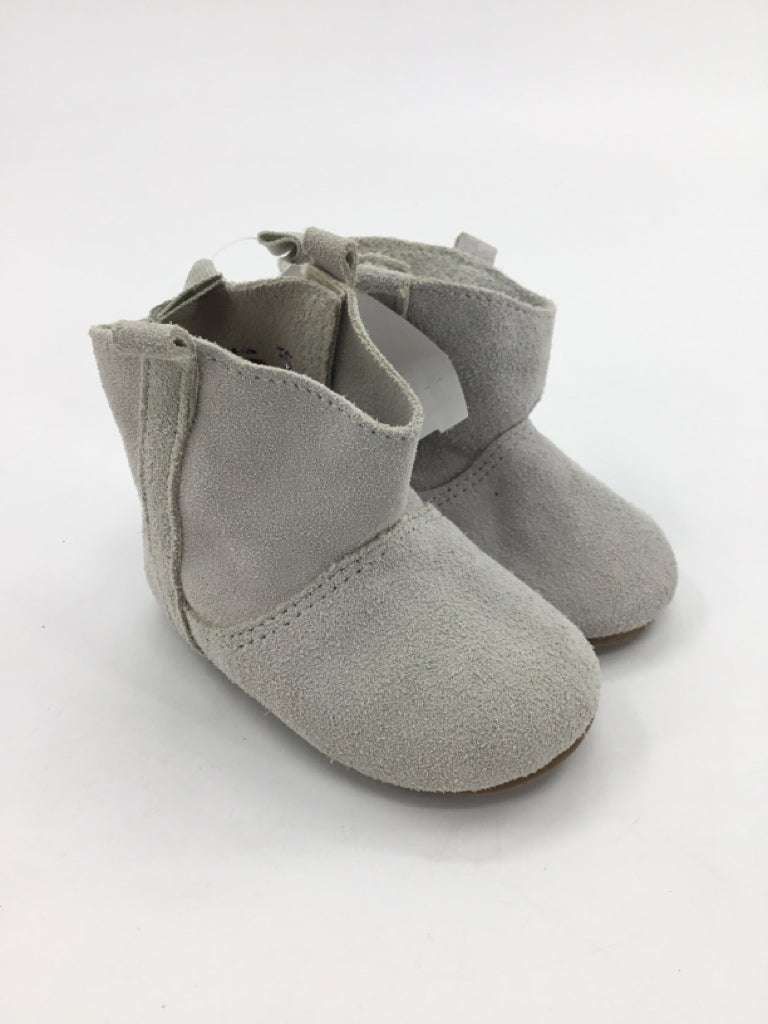 Baby Gap Child Size 3 Toddler Gray Boots