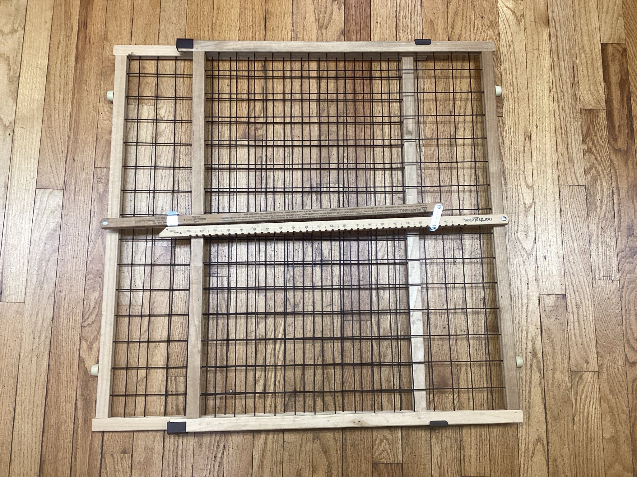 Wooden Pressure Gate