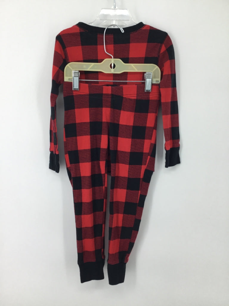 Old Navy Child Size 5 Red Checkered Pajamas - boys