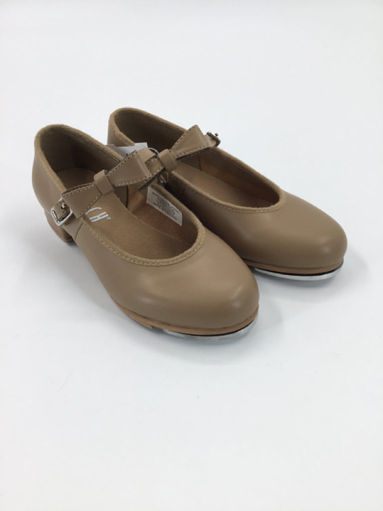 Bloch Child Size 10.5 Beige Sport/Dance Shoes