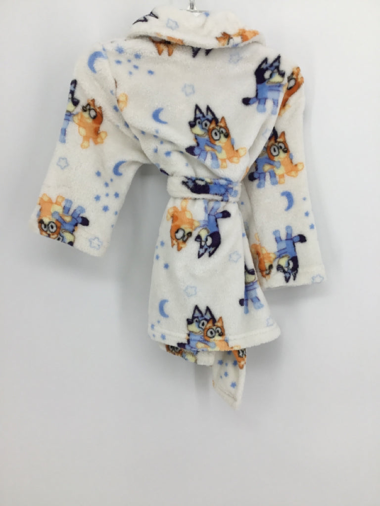 Bluey Child Size 2 White Character Robe - boys