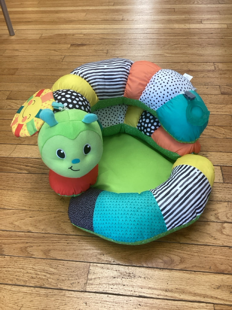 Infantino Go gaga! Prop-A-Pillar Tummy Time & Seated Support