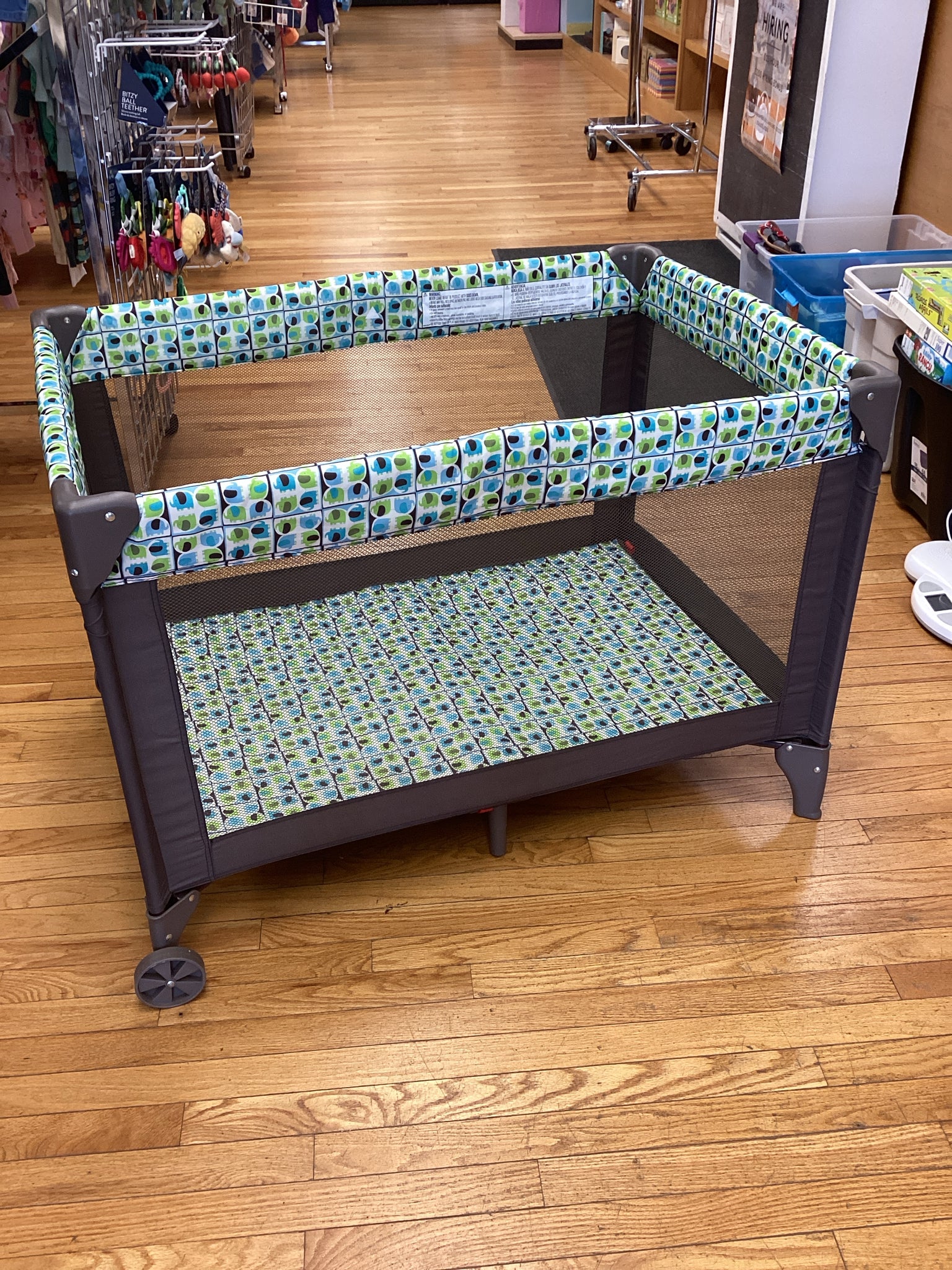 Cosco Basic Pack n' Play