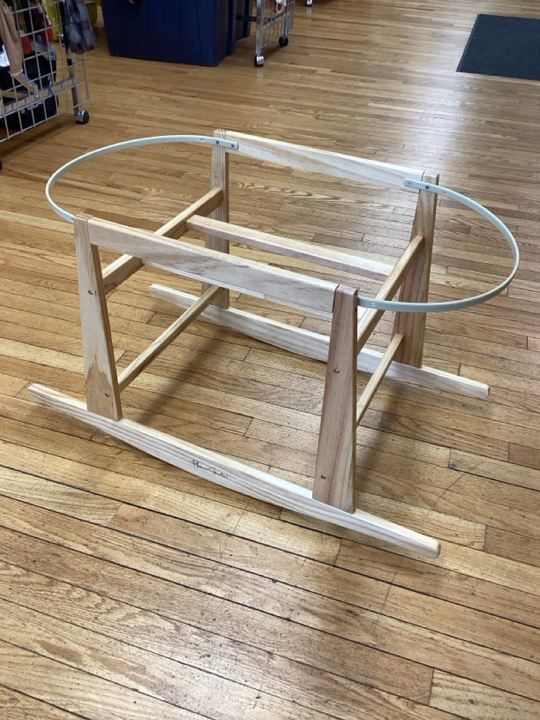 Plum & Sparrow Bassinet Stand