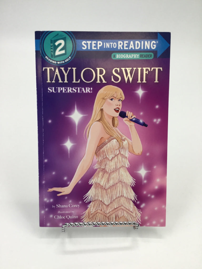 Taylor Swift: Superstar! Biographical Paperback Book