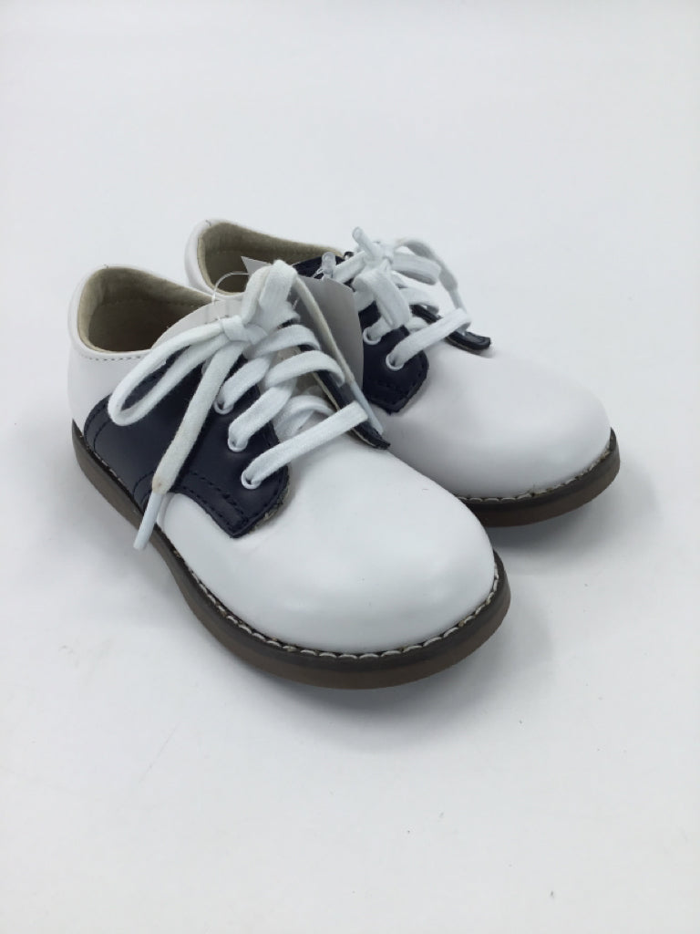 Footmates Child Size 7.5 Navy Dress Shoes