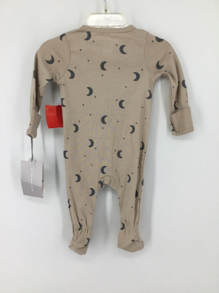 cloud island Child Size 0-3 Months Tan Sleepers