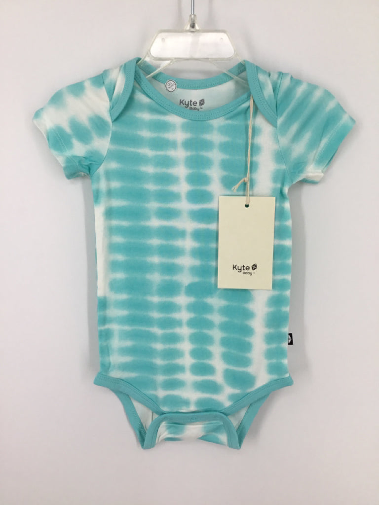 Kyte Child Size 12-18 Months Blue Onesie