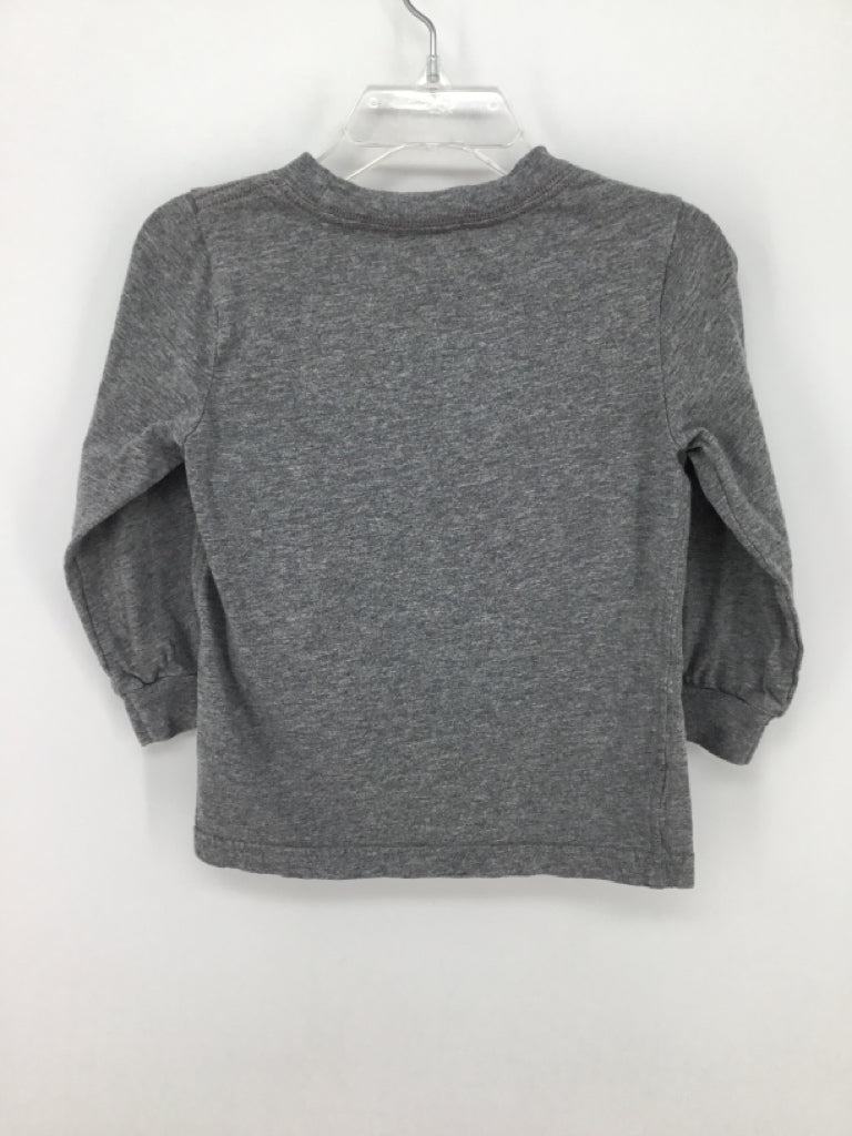 Simple Joys made by Carters Child Size 2 Gray Christmas T-Shirtr