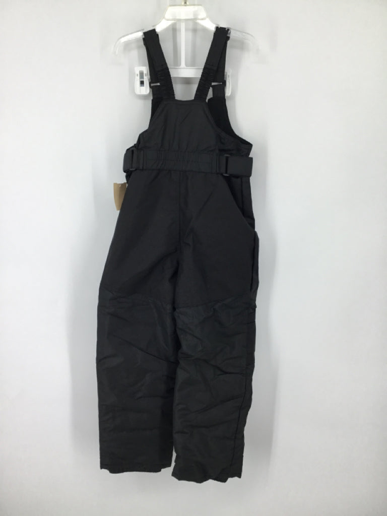 Cat & Jack Child Size 5 Black Solid Outerwear - boys