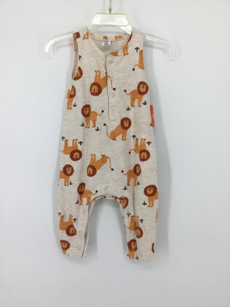 Old Navy Child Size 6-12 Months Tan Print Outfit - boys