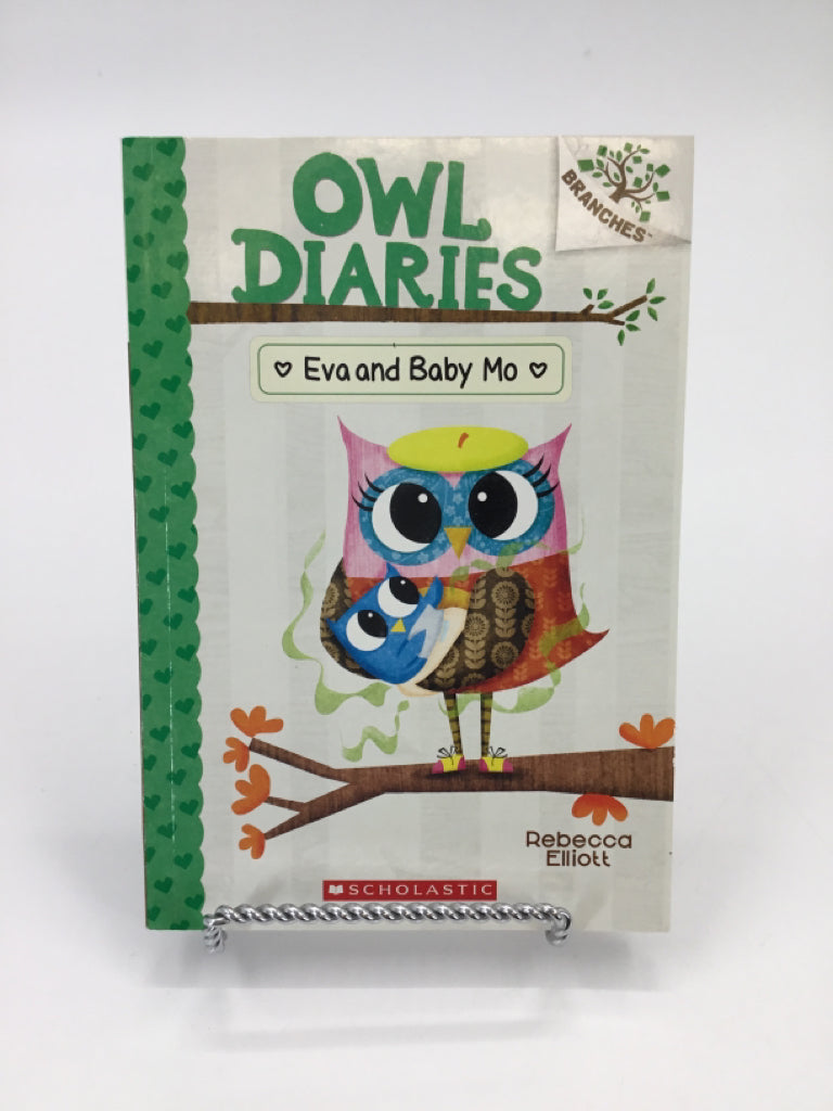 Owl Diaries: Eva and Baby Mo Paperback Book