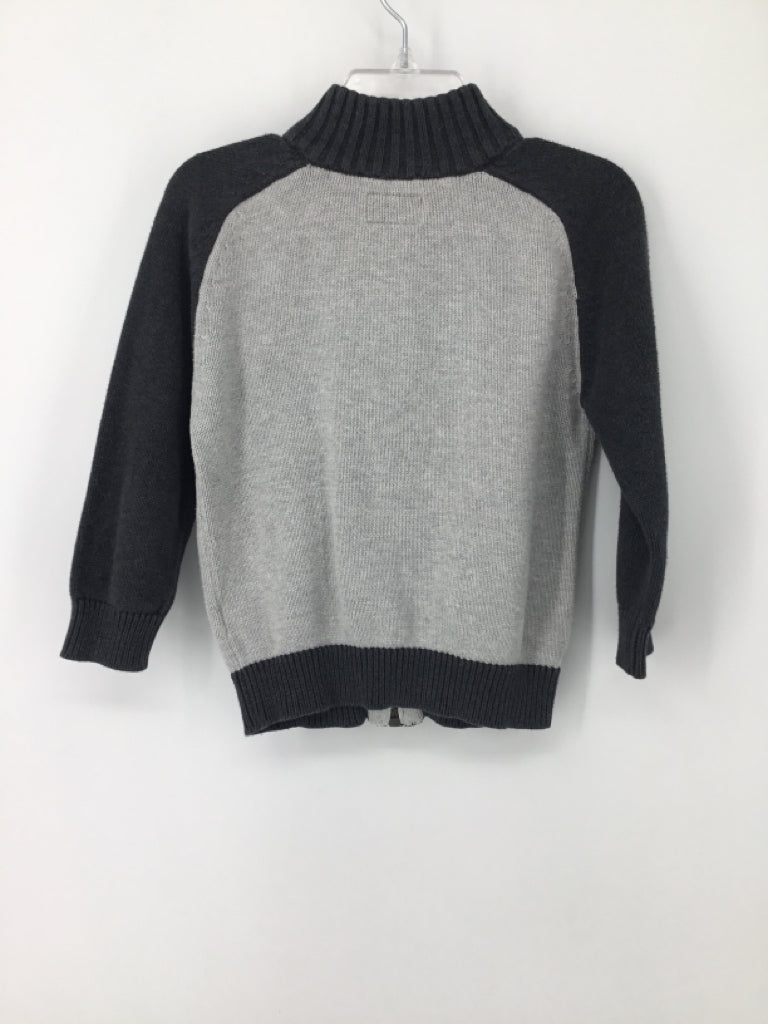 OshKosh B'gosh Child Size 3 Gray Solid Sweater - boys