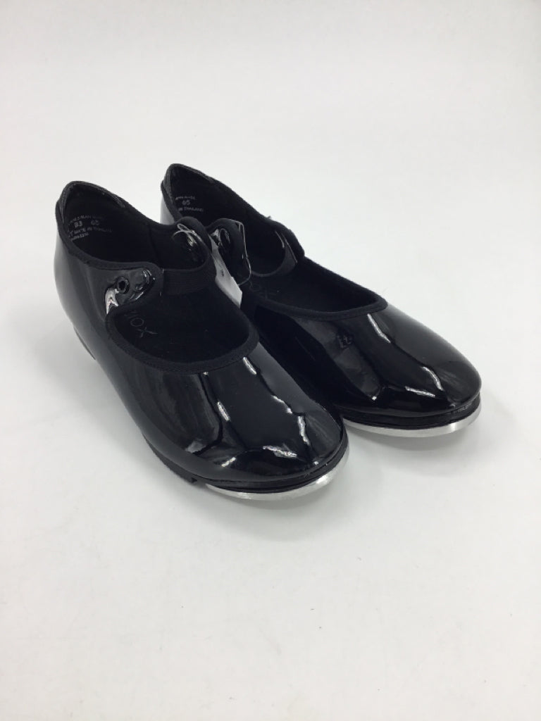 Capezio Child Size 1 Youth Black Sport/Dance Shoes