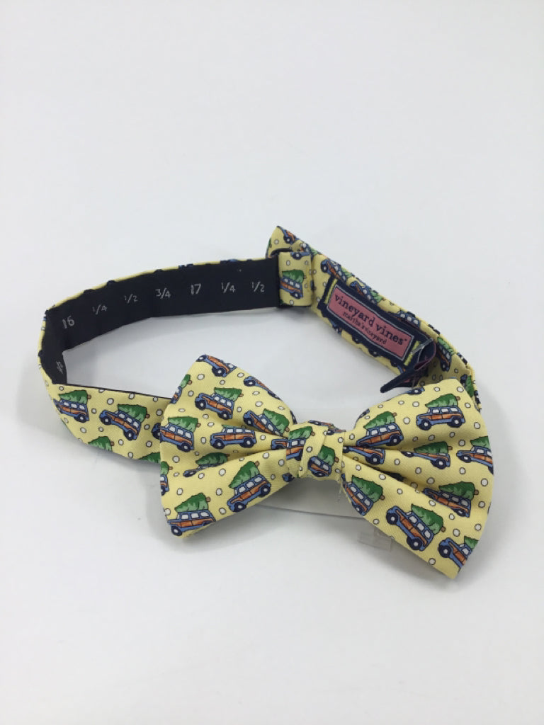 vineyard vines Child Size Child Yellow Christmas Bowtie