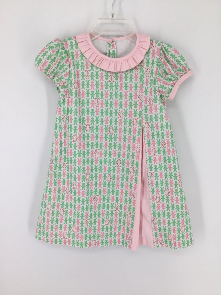 james and lottie christmas dress Heavenly little details for your Christmas angel. Your little Lottie lady deserves a dress to match. This darling #jamesandlottie style is flying fast. Shop this look and more at @southernstylebentonville. . . . #