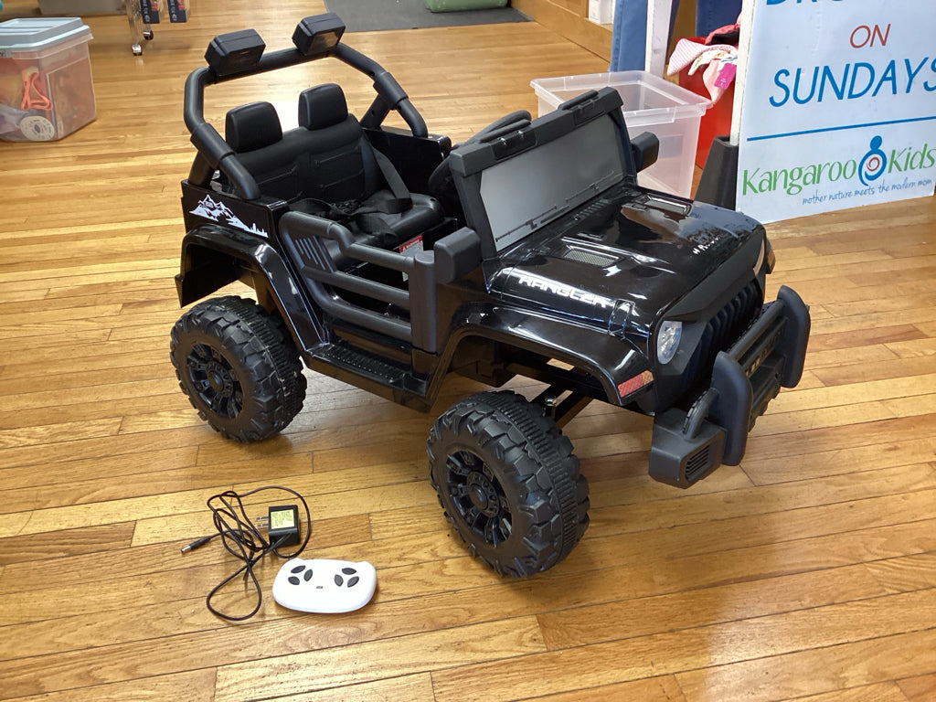 12V Electrice Ride-on Toy Jeep w/ Charger and Parent Controller