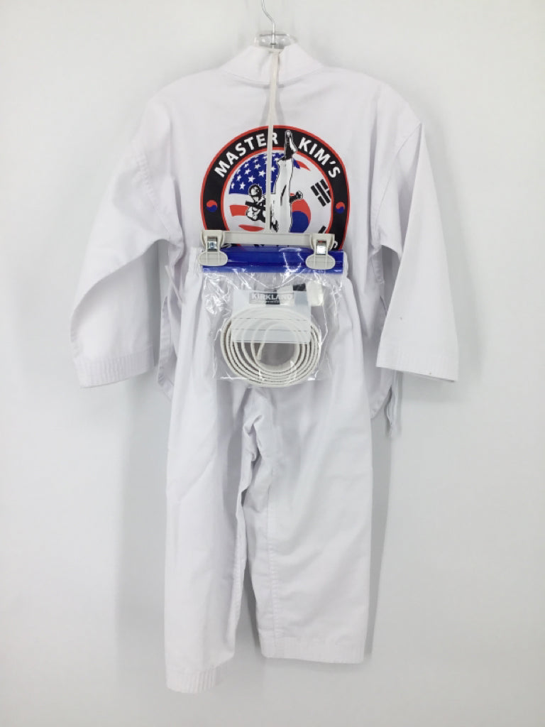 Master Kim Child Size 6 White A Dobok Halloween Costume