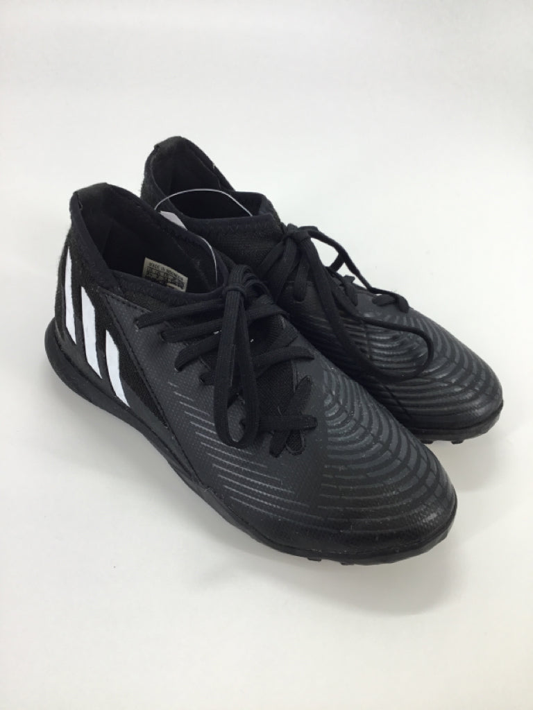 Adidas Predator Edge Child Size 2.5 Youth Black Sport/Dance Shoes