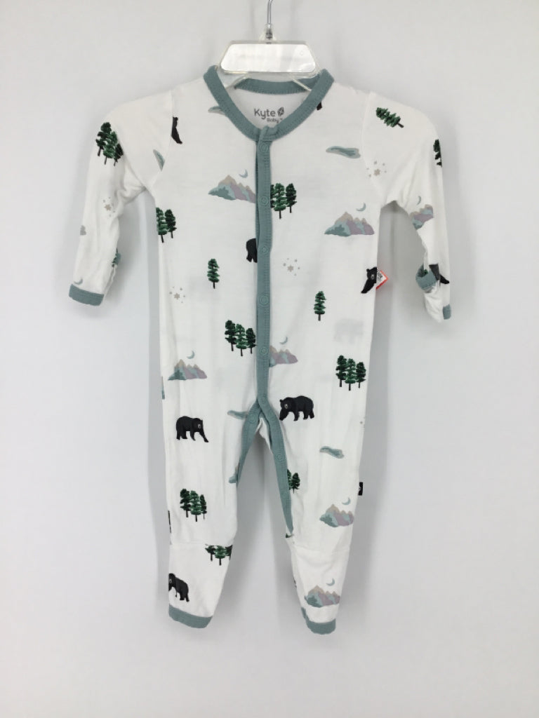 Kyte Child Size 0-3 Months Blue Print Pajamas - boys