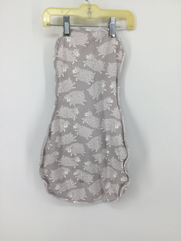 Woombie Child Size S Gray Sleep Sacks & Swaddles