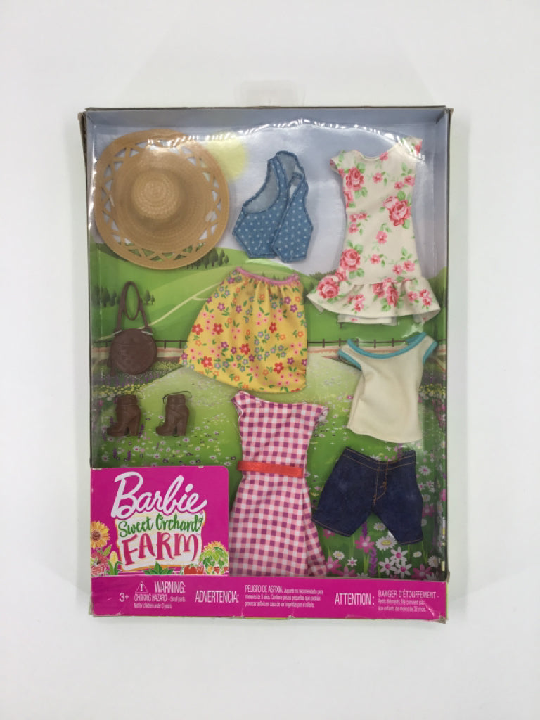 Barbie Sweet Orchard Fsarm Doll Clothing Set