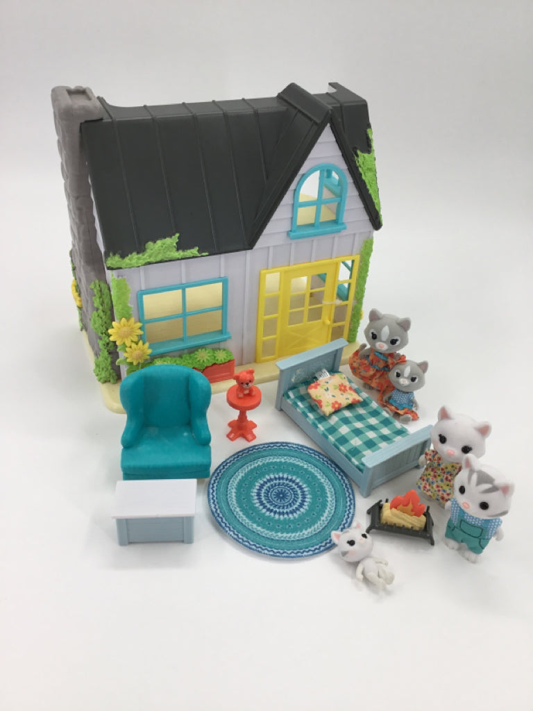 Sunny Days Honey Bee Acres Sunflower Country Cottage w/family figures