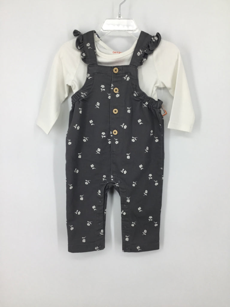 Cat & Jack Child Size 6-9 Months Gray Outfit - girls
