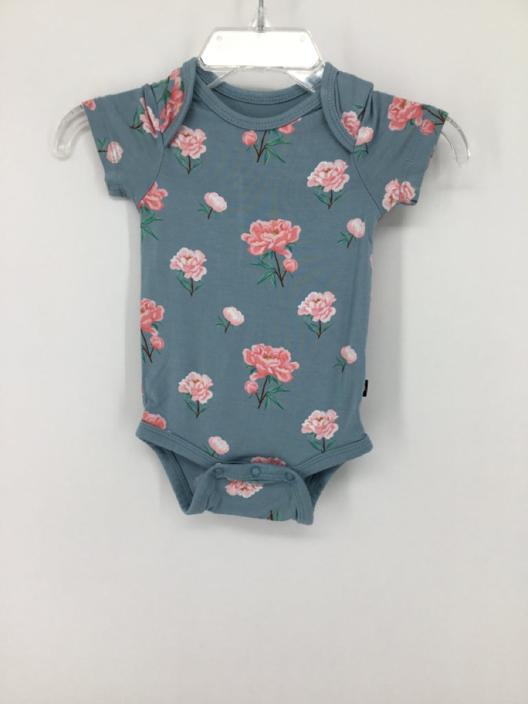 Kyte Child Size Newborn Blue Onesie