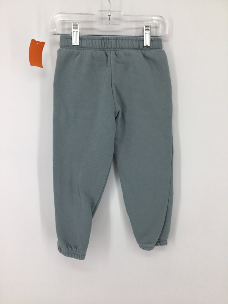 Cat & Jack Child Size 4 Gray Solid Sweatpants - boys