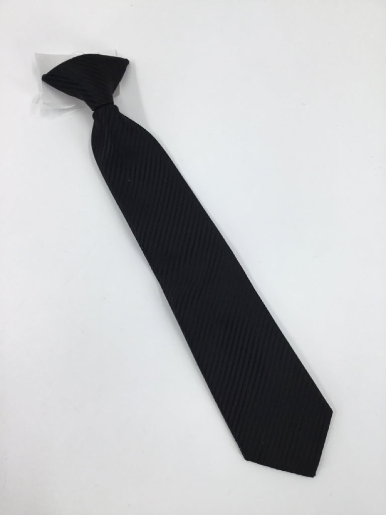 Cherokee Clip-on Black Diagonal Stripe Necktie