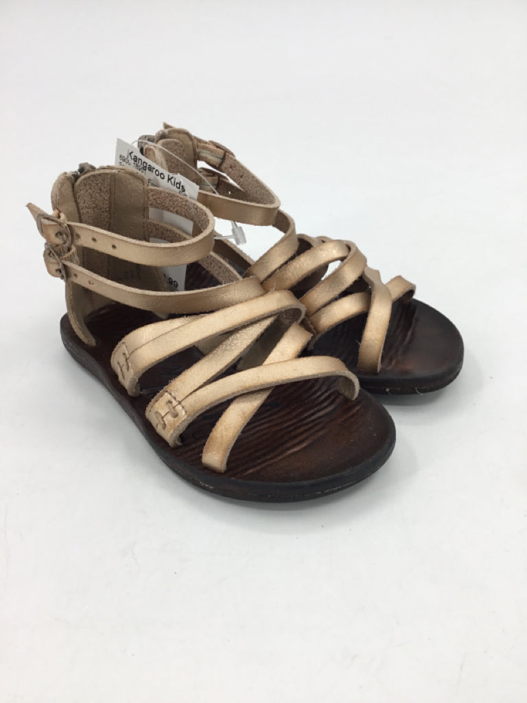 Blowfish Child Size 6 Toddler Gold Sandals/Flip Flops