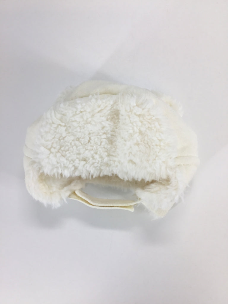 Old Navy Child Size 0-3 Months White Solid Hats - boys