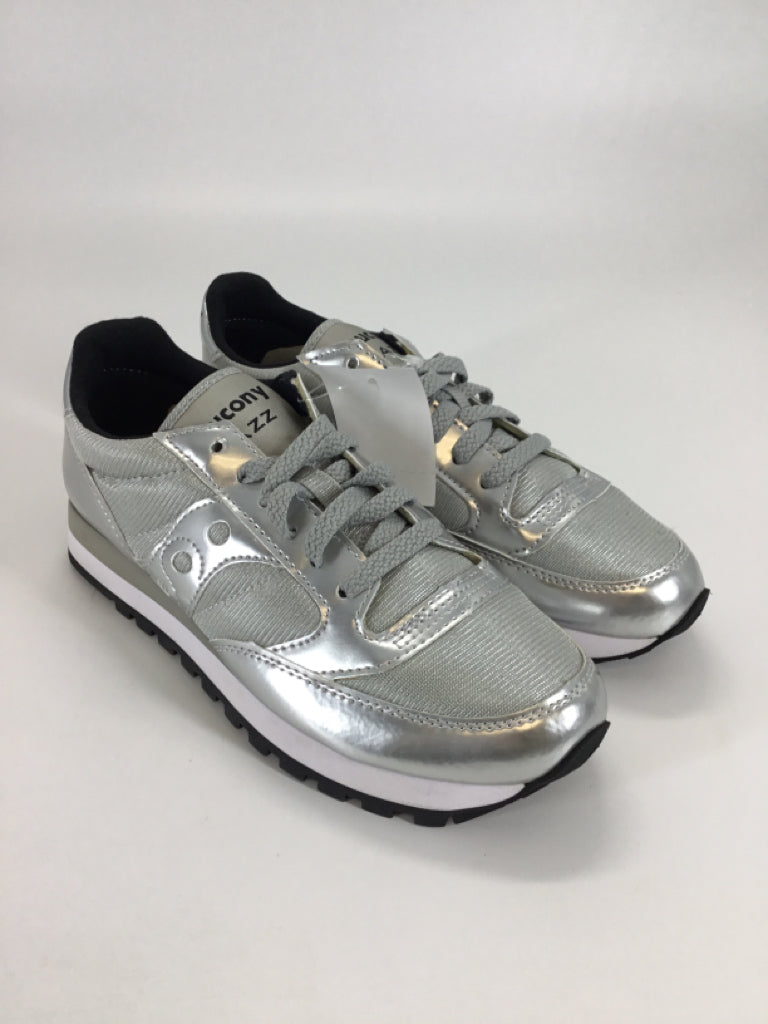 Saucony Child Size 6 Youth Silver Sneakers
