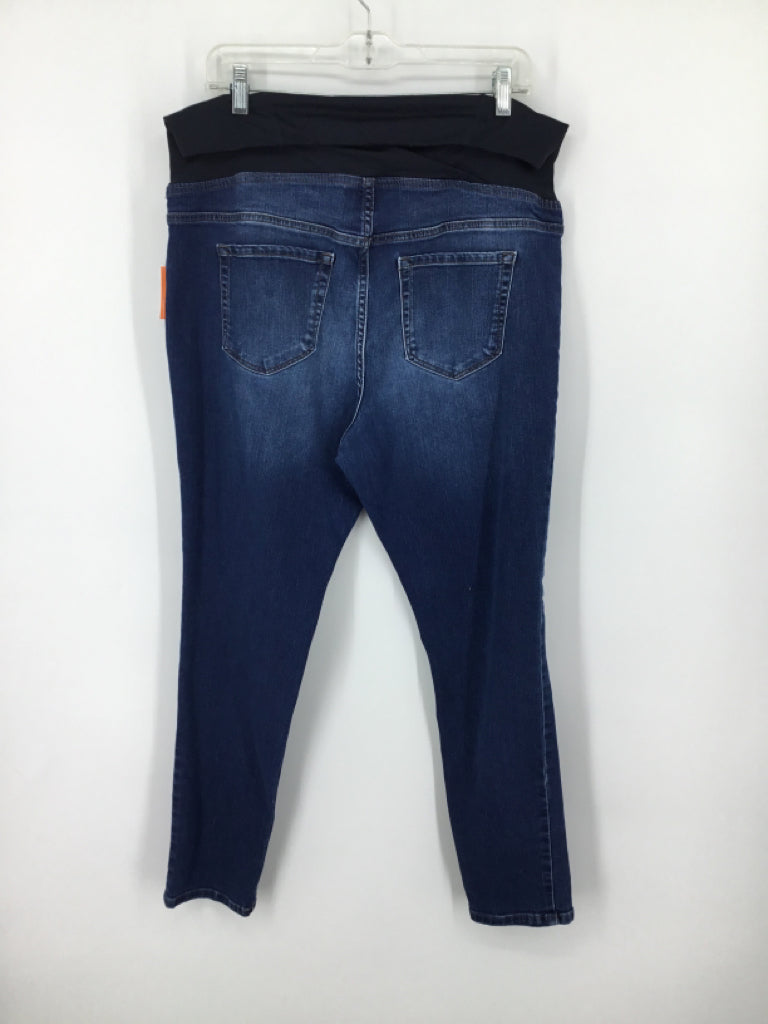 Isabel Garreton Size XL Denim Jeans
