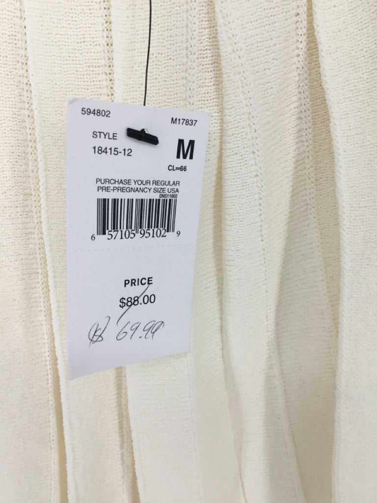 A Pea In The Pod Size M Poly Blend Top