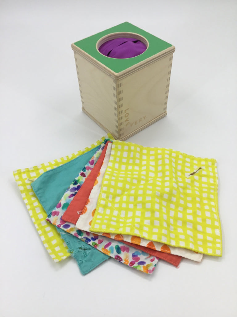 Lovevery Magic Tissue Box
