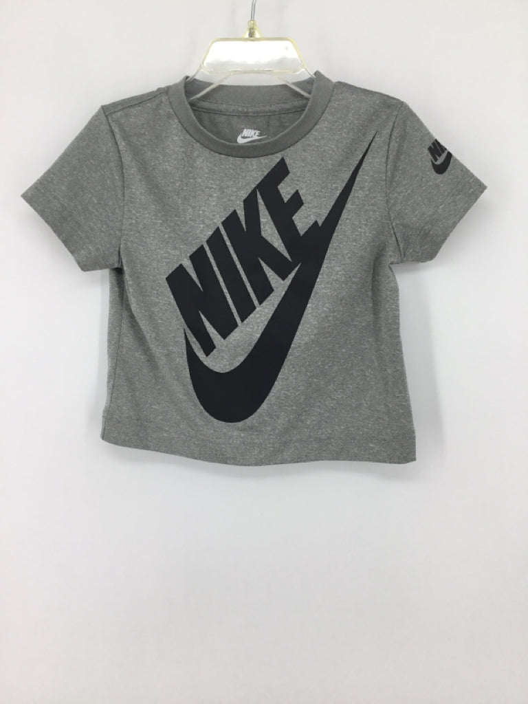 Nike Child Size 2 Gray screen printed T-shirt - boys