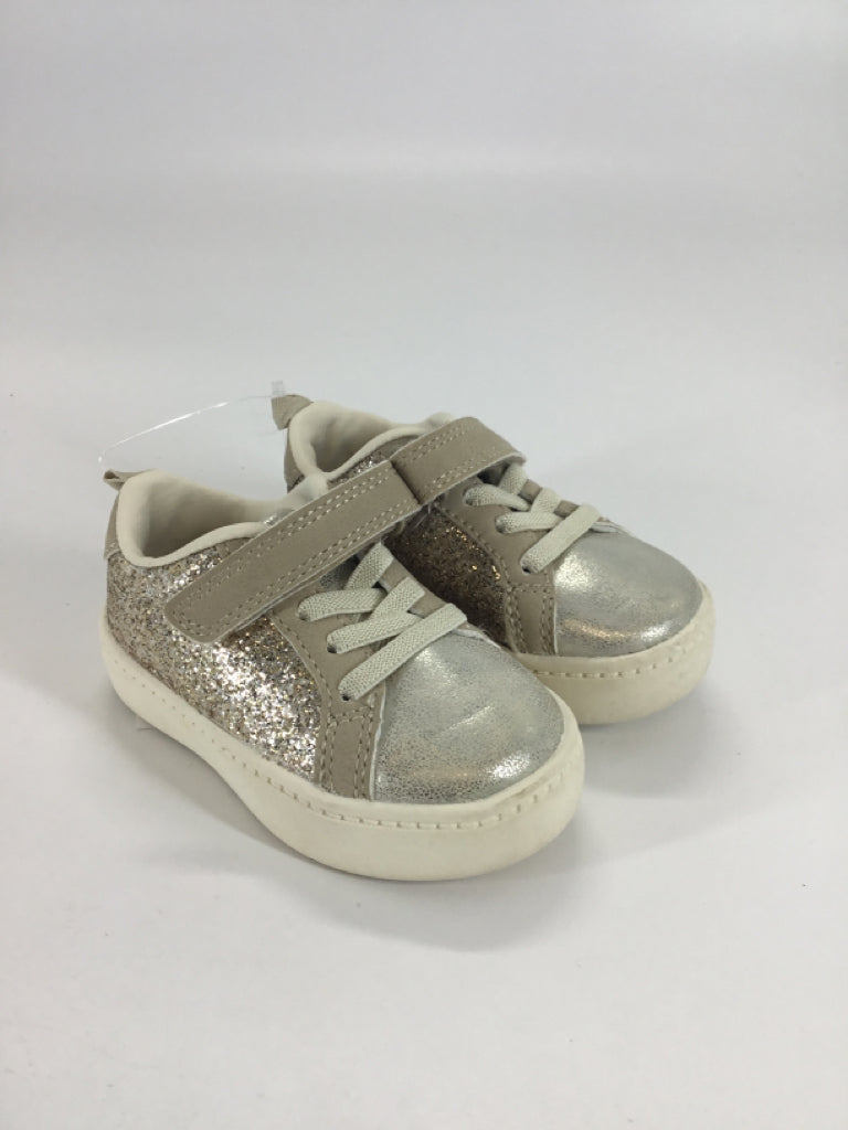 Carter's Child Size 4 Toddler Gold Sneakers