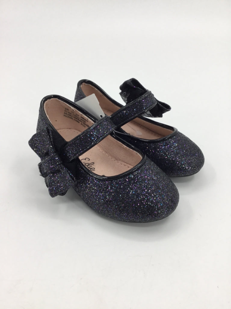 Olive & Edie Child Size 5 Toddler Black Dress Shoes